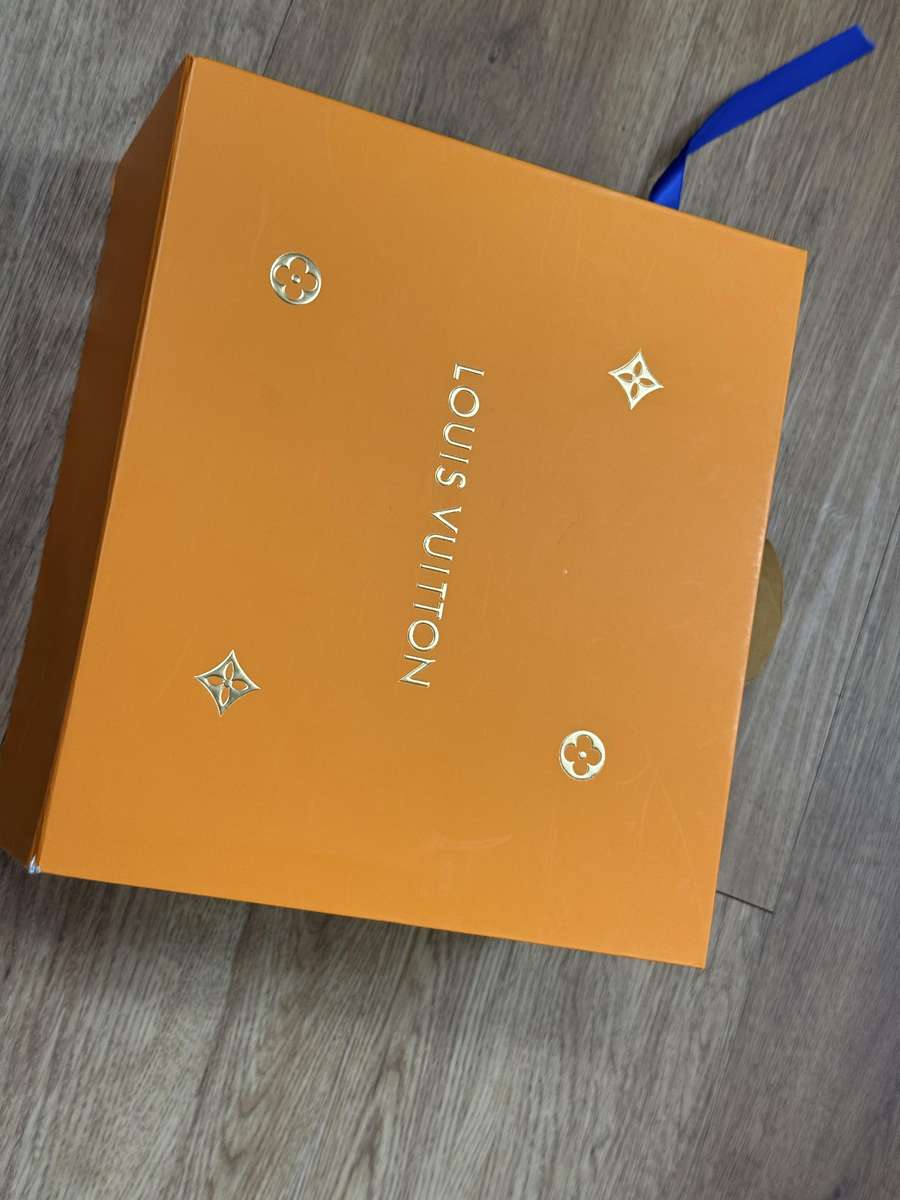 롤렉스 스카이 프리미엄 직영몰 관련 가방 이미지 88